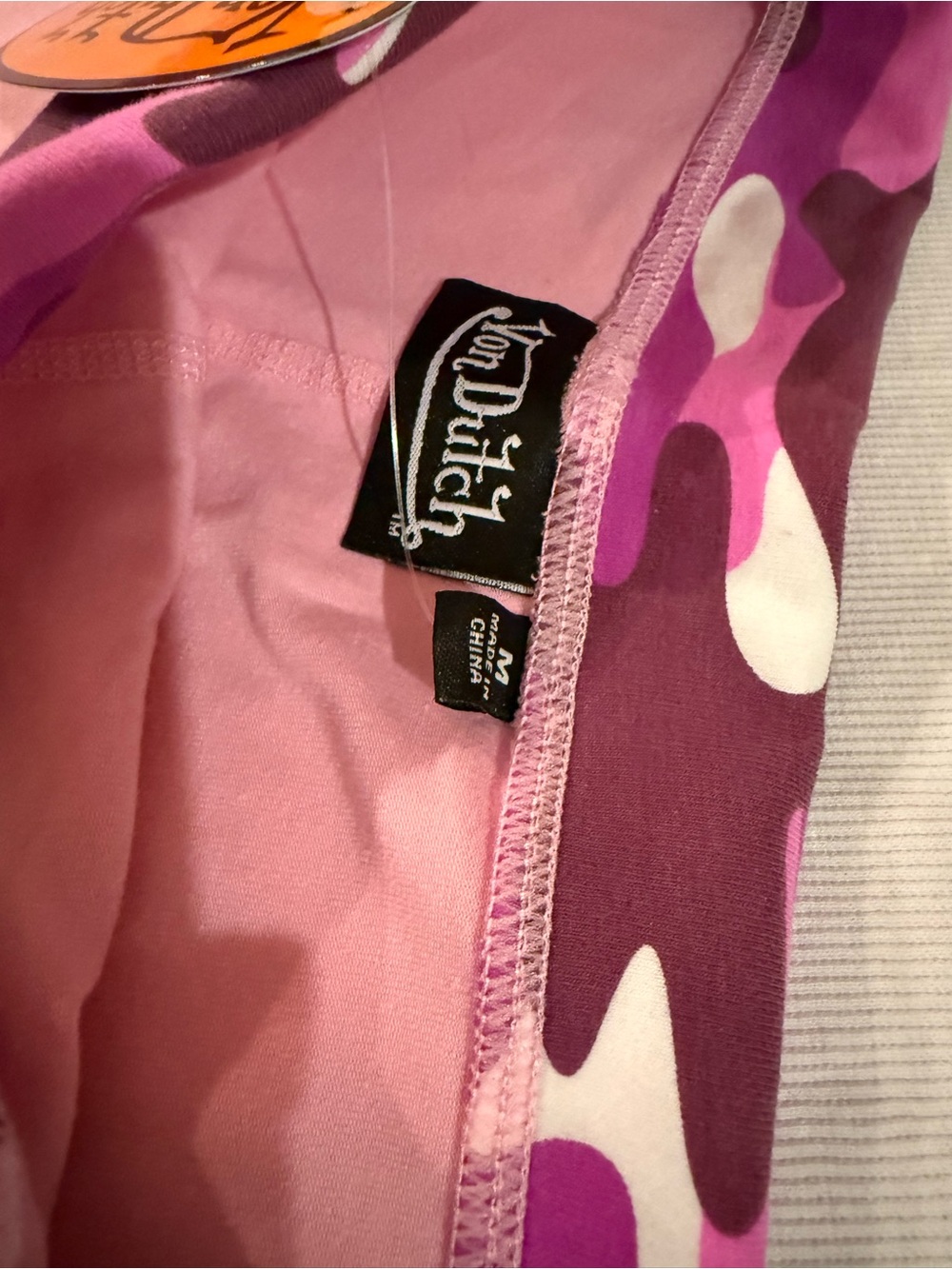 Von Dutch Pink and Purple Camo Tank & Shorts Set BRAND NEW - Picture 2 of 3